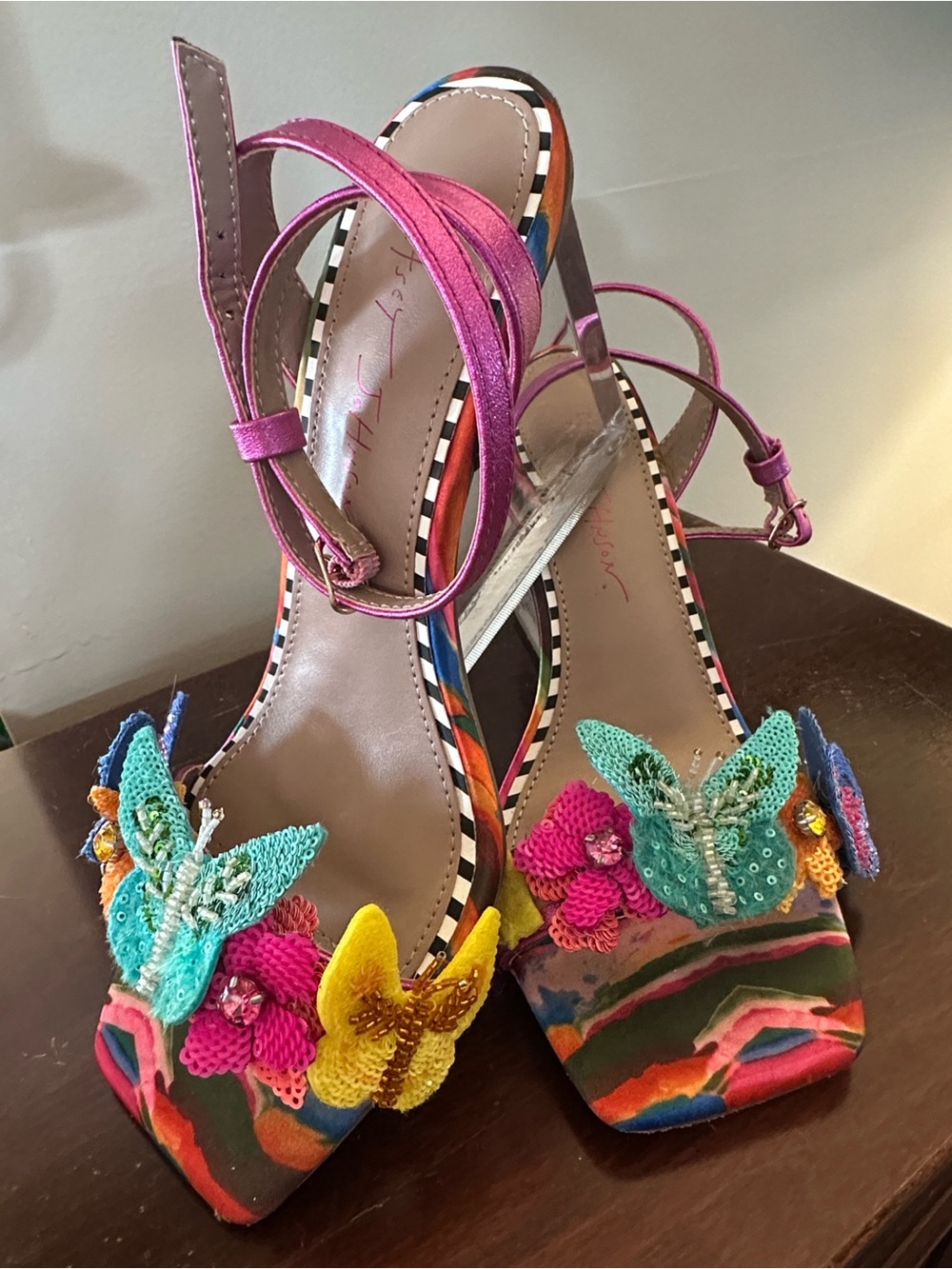 Betsey Johnson Wedge